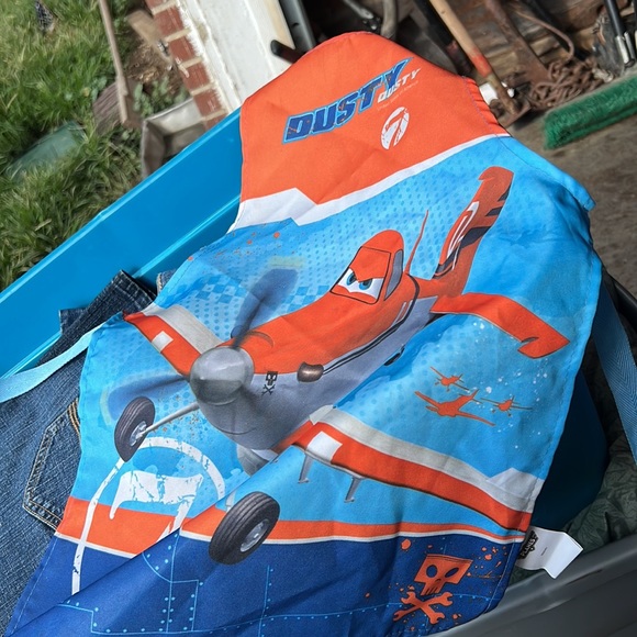 Aprons - Picture 2 of 5